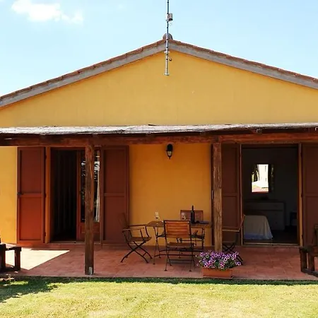 Casina Di Pacina ファームステイ *
